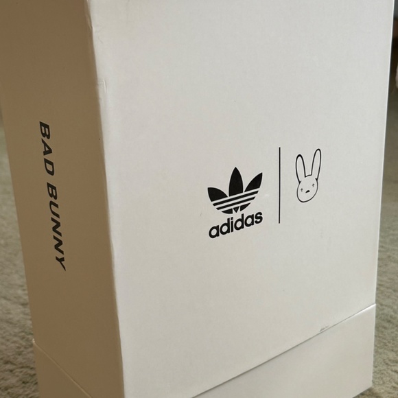 ADIDAS X BAD BUNNY Forum Low The First Cafe - Picture 9 of 9